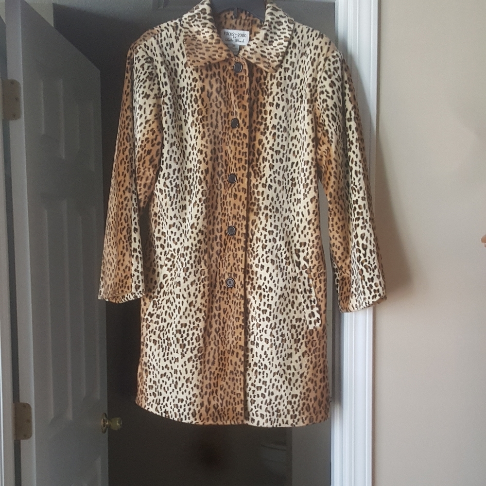 Focus 2000 by Charles Glueck animal print coat
